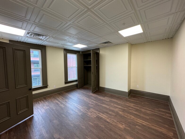 More Photos Of 319 S Pennsylvania Ave, Greensburg Office Residential For Sale