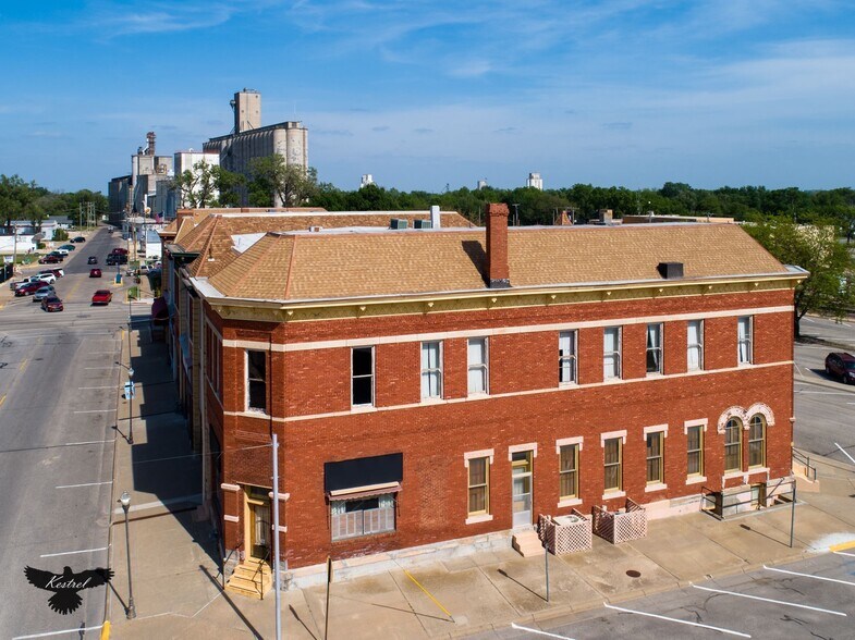 More Photos Of 115 NW 3rd St, Abilene Office Residential For Sale