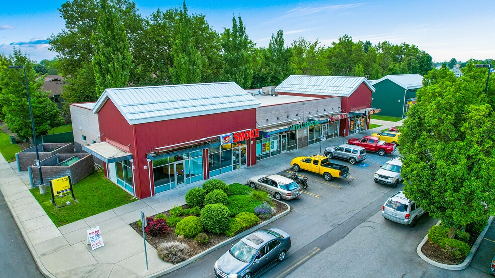 More Photos Of 4007-4015 N Market St, Spokane General Retail For Lease