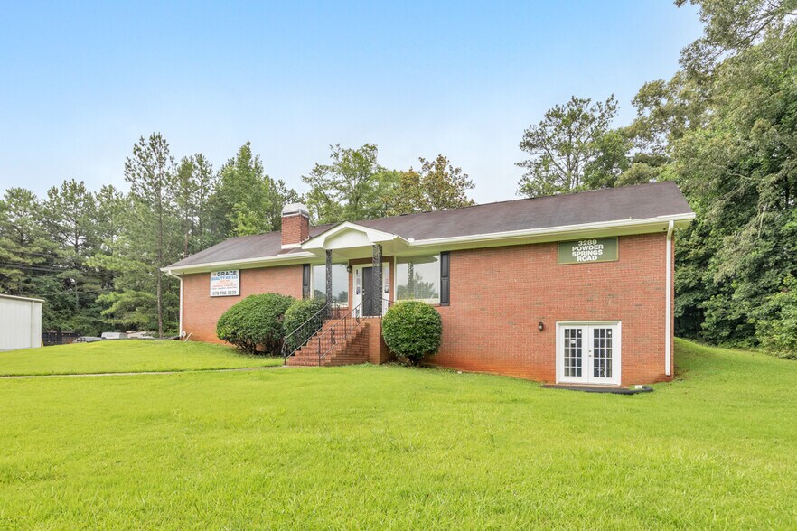 More Photos Of 3289 Powder Springs Rd, Powder Springs Warehouse For Lease