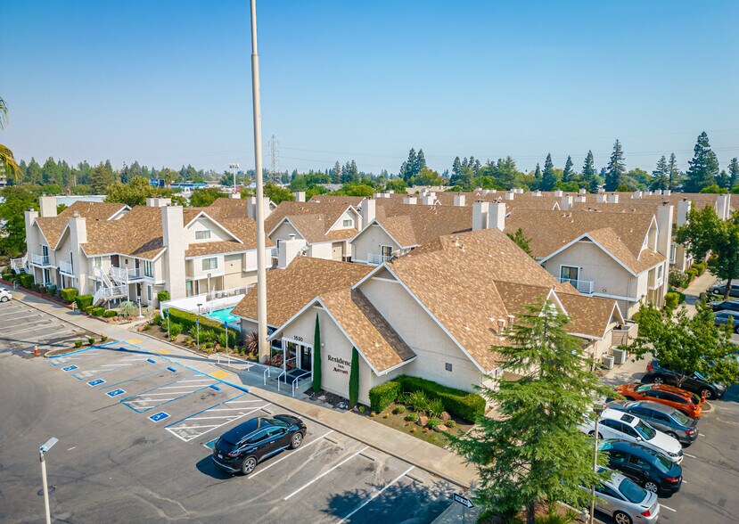 More Photos Of 1530 Howe Ave, Sacramento Hotel For Sale