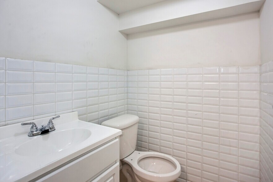 More Photos Of 199-201 Chauncey St, Brooklyn Apartments For Sale