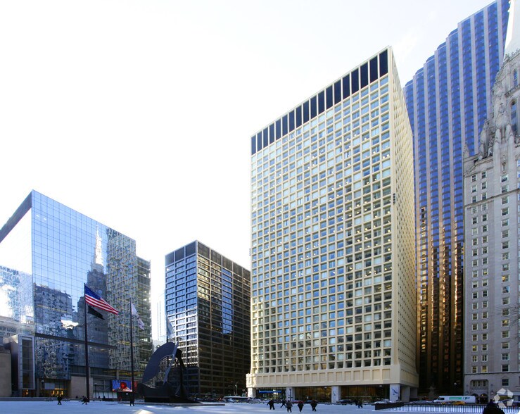 More Photos Of 69 W Washington St, Chicago Office For Lease