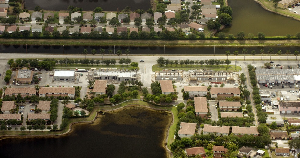 More Photos Of 2301 Palm Ave, Miramar Storefront Retail Office For Sale