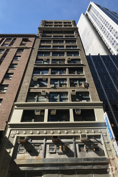 More Photos Of 39-41 W 31st St, New York Office For Lease