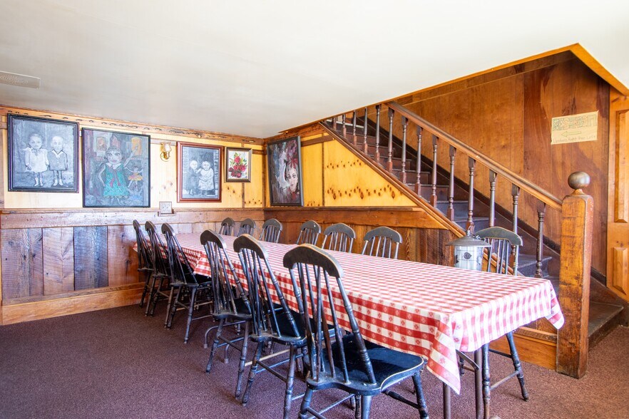 More Photos Of 263 Como Rd, Lake Como Specialty For Sale