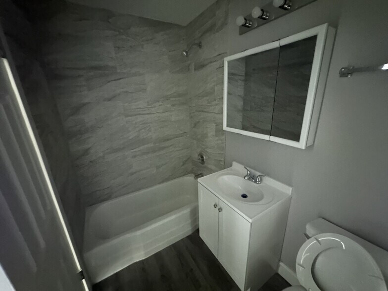 More Photos Of 611 E 151st St, Phoenix Apartments For Sale