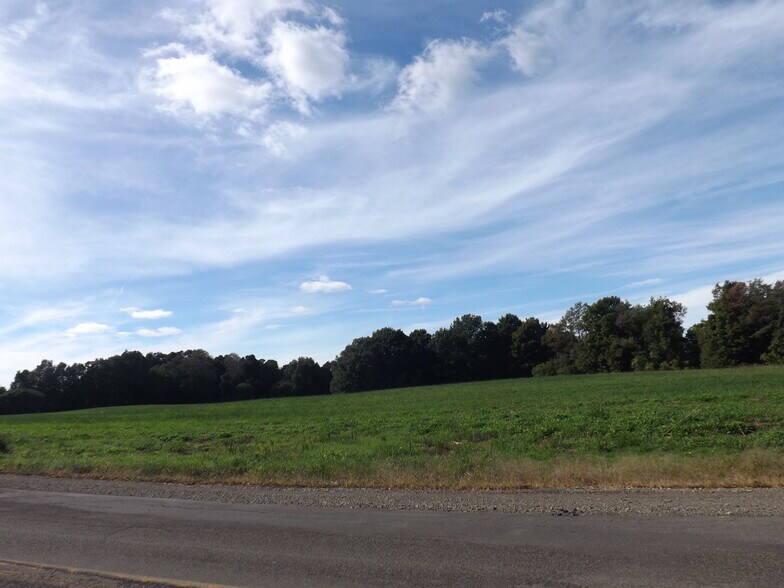 More Photos Of 0 Main St, Hunt Land For Sale