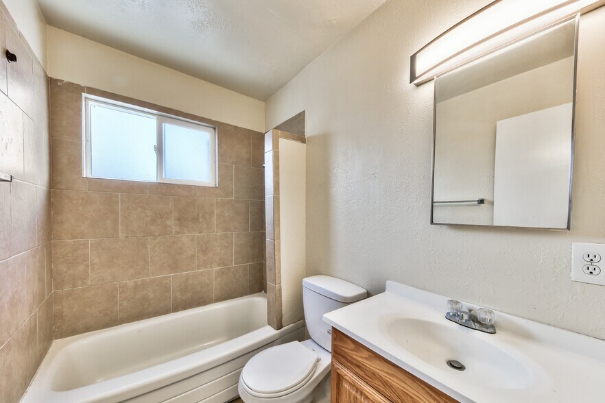 More Photos Of 420 Lee St, Carson City Apartments For Sale