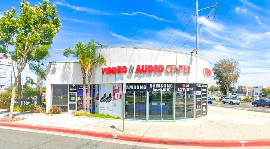 Primary Photo Of 17124 Hawthorne Blvd, Lawndale Storefront For Lease