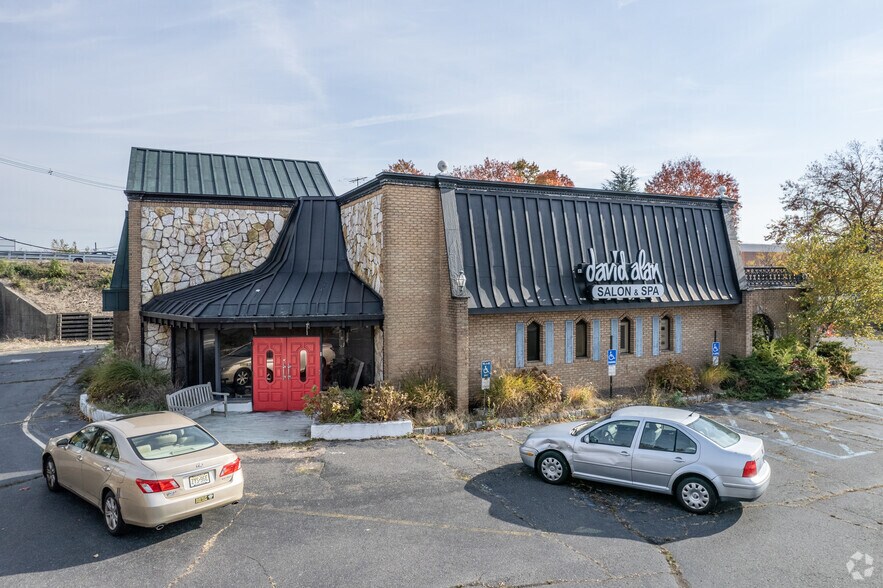 Primary Photo Of 6 Spring Valley Rd, Paramus Freestanding For Sale