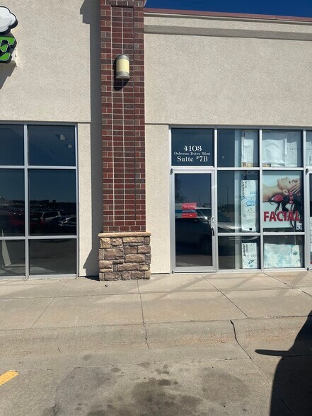 More Photos Of 4103 Osborne Dr W, Hastings Unknown For Lease