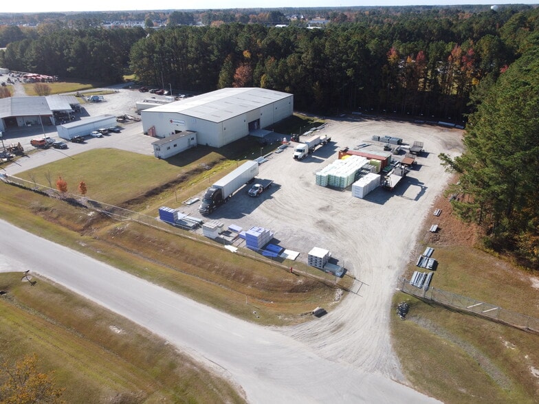 More Photos Of 1037 Taylors Creek Dr, Greenville Warehouse For Lease