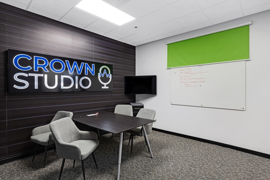 More Photos Of 1305 W Auto Dr, Tempe Light Manufacturing For Sale