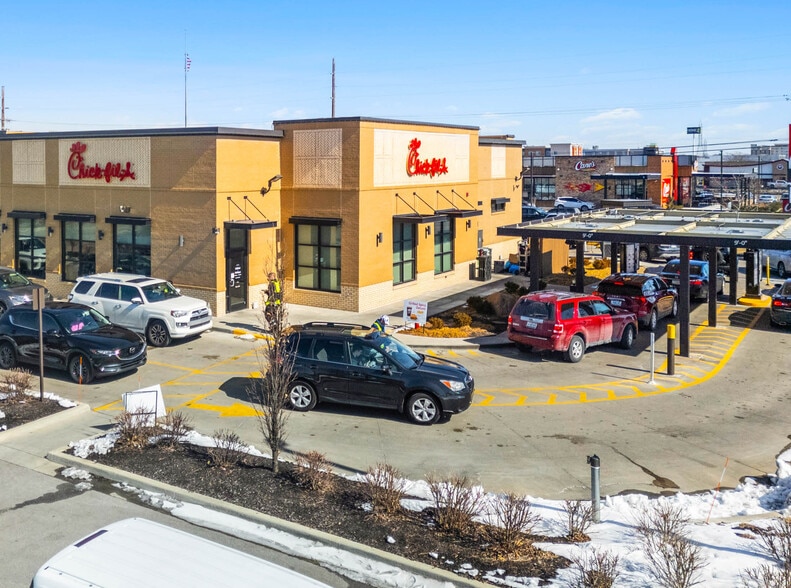 More Photos Of 50 N Creasy Ln, Lafayette General Retail For Sale