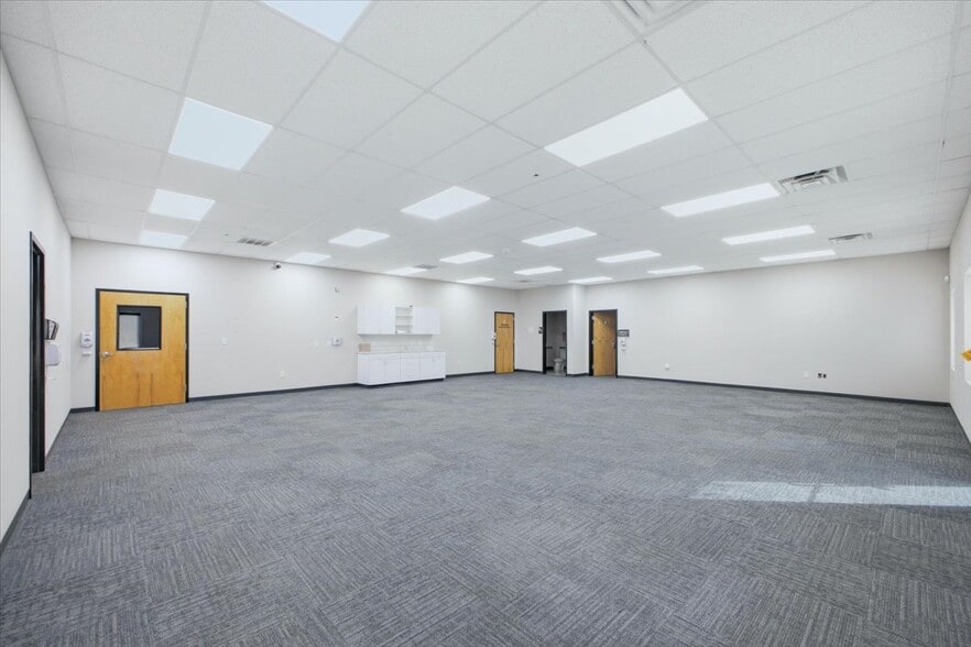 More Photos Of 135 Joshua Ct, Lincolnton Warehouse For Sale