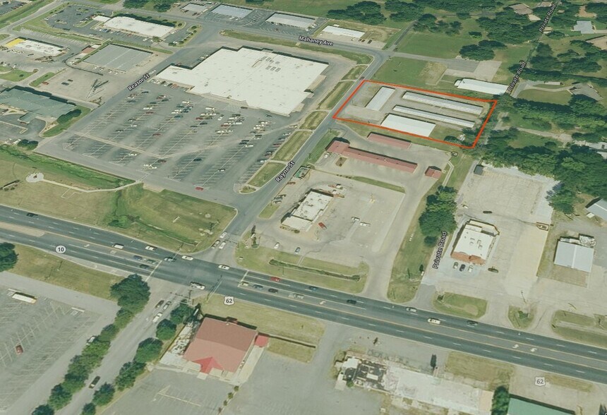 More Photos Of 200 E Rayne St, Tahlequah Self Storage For Sale