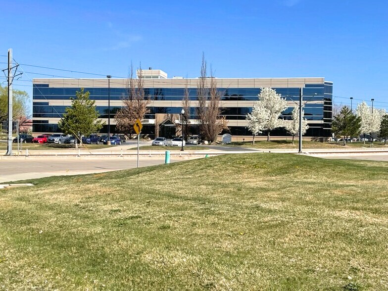 More Photos Of 2850 Decker Lake Dr, West Valley Unknown For Lease