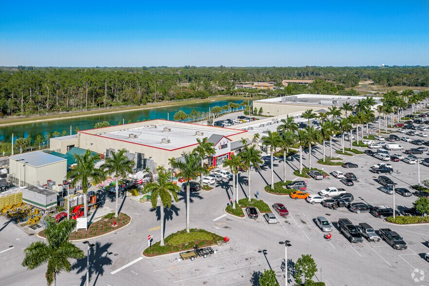 More Photos Of 15673 Southern Blvd, Loxahatchee Groves Freestanding For Lease