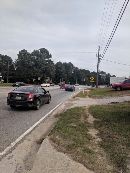 More Photos Of 4513 Covington Hwy, Decatur Auto Repair For Sale