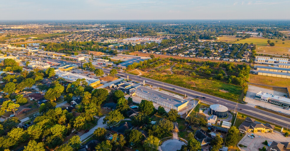 More Photos Of 4915 Fm 2920 Rd, Spring Unknown For Lease