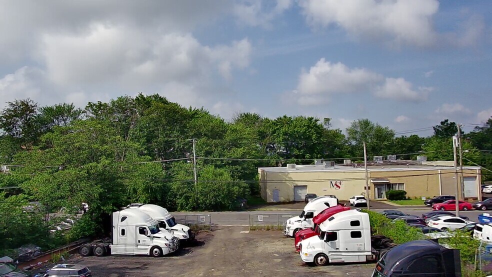 More Photos Of 2067 Bennett, Philadelphia Land For Lease