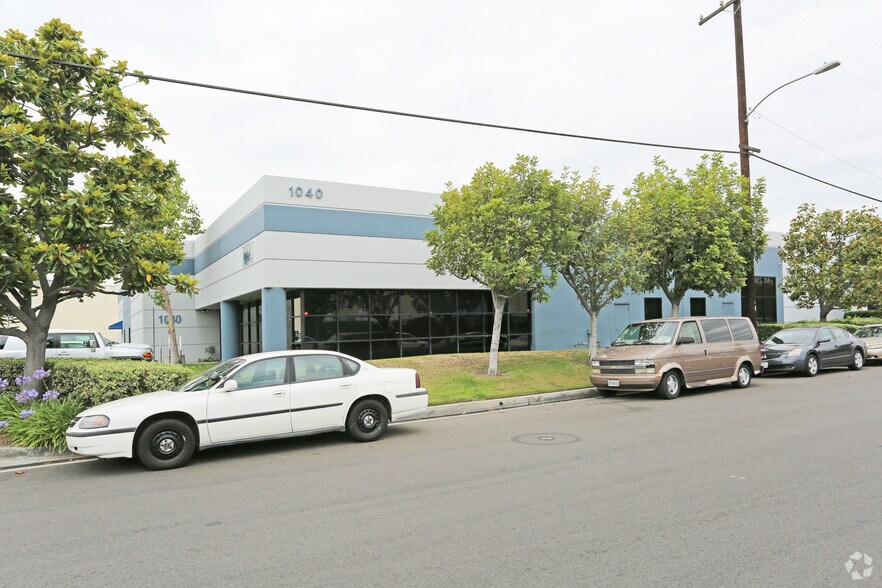 More Photos Of 1040 E Howell Ave, Anaheim Warehouse For Lease