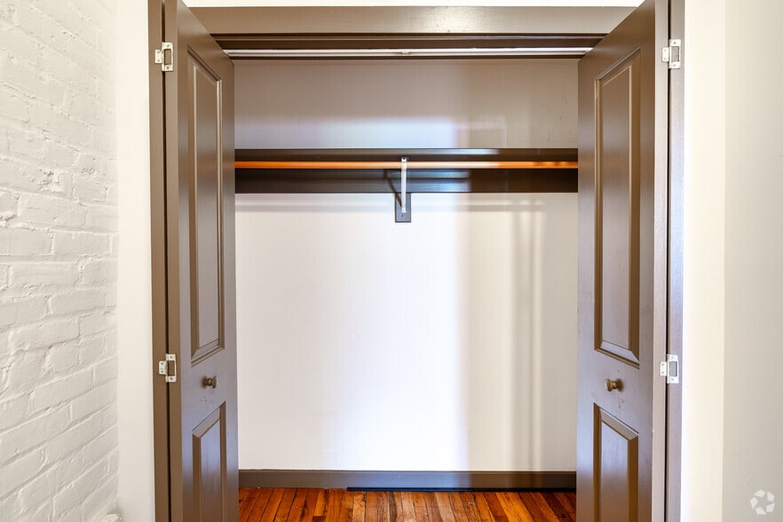 More Photos Of 1322 W Broad St, Richmond Apartments For Lease