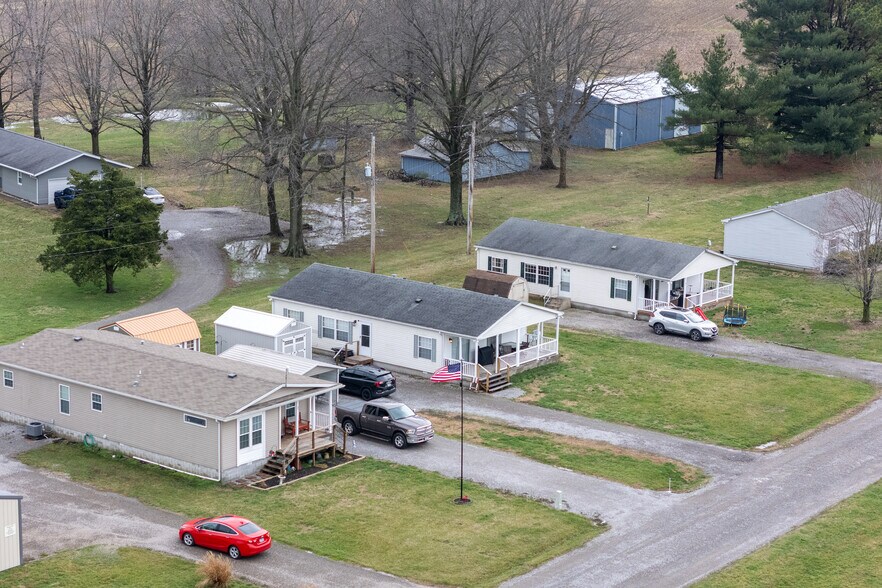 More Photos Of MOBILE HOME PARK, Murphysboro Land For Sale