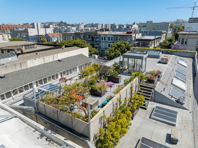 More Photos Of 266-270 14th St, San Francisco Warehouse For Sale