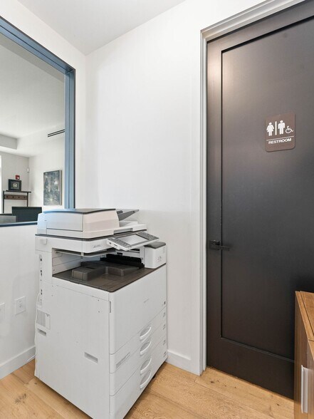 More Photos Of 818 N 4th St, Philadelphia Office For Lease