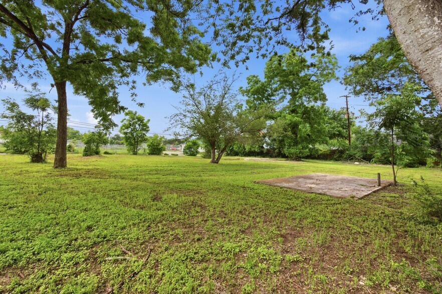 More Photos Of 322 Linda Dr, San Marcos Land For Sale