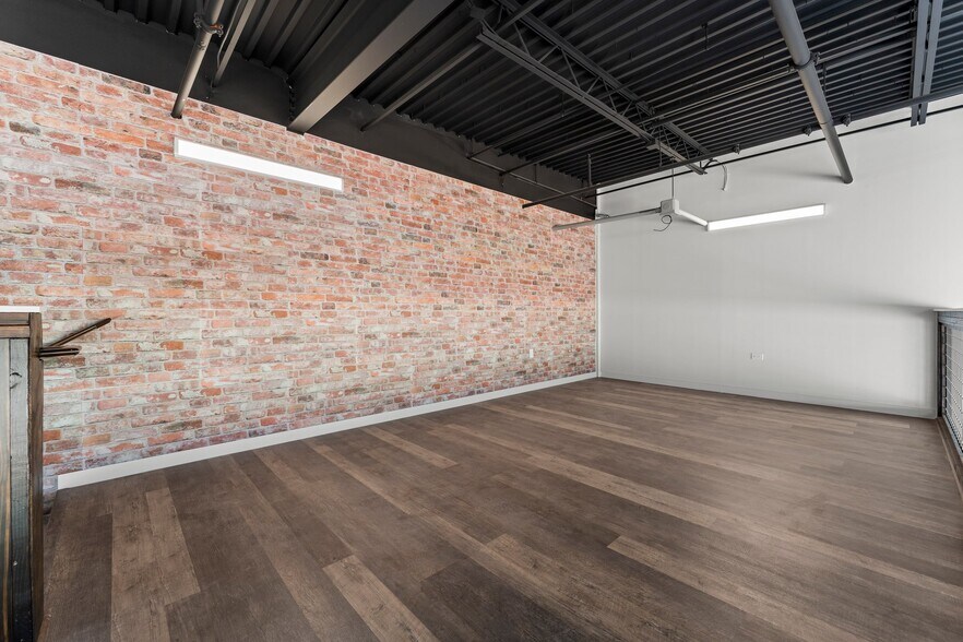 More Photos Of 1435 FM 1463 Rd, Katy Showroom For Sale