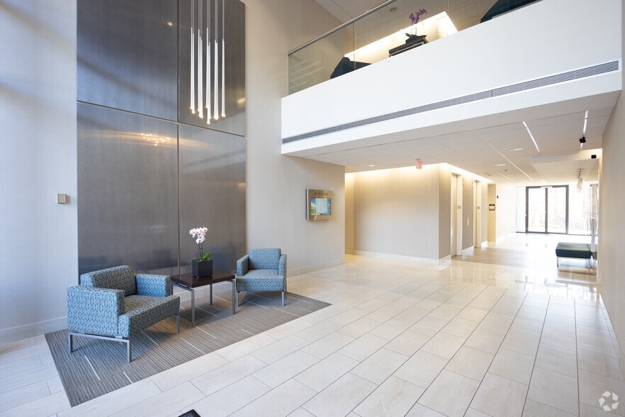 More Photos Of 6525 The Corners Pky, Peachtree Corners Unknown For Lease