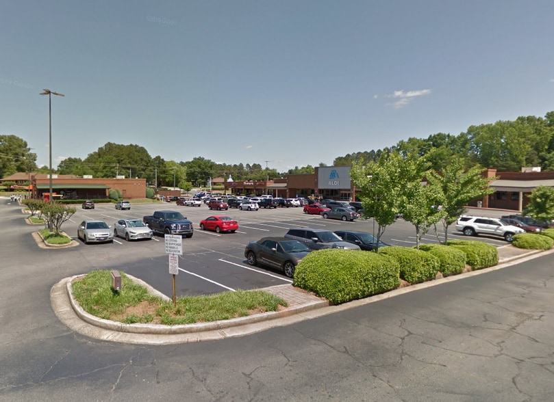 More Photos Of 1055 Gaines School Rd, Athens Storefront For Lease