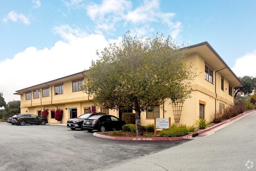 More Photos Of 101 Wilson Rd, Monterey Medical For Lease