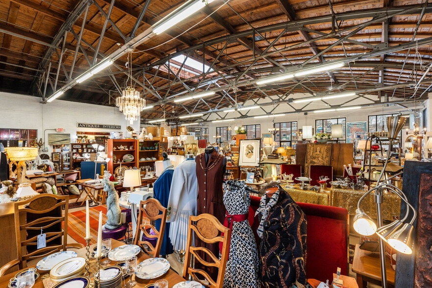 More Photos Of 47 S Main St, Ipswich Storefront Retail Residential For Sale