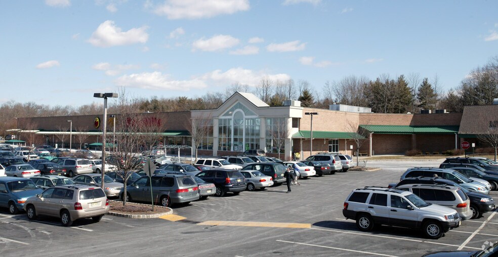 More Photos Of 1325 US Highway 206, Skillman Freestanding For Lease