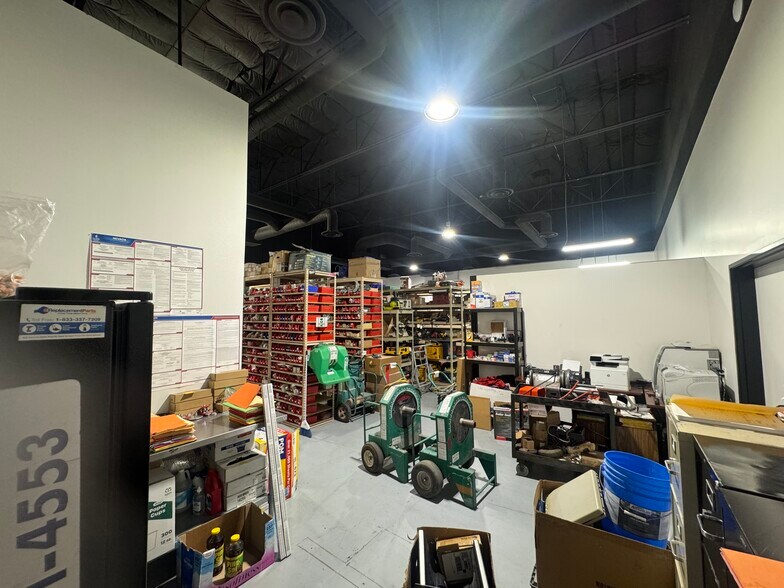 More Photos Of 6625 S Valley View Blvd, Las Vegas Light Distribution For Lease