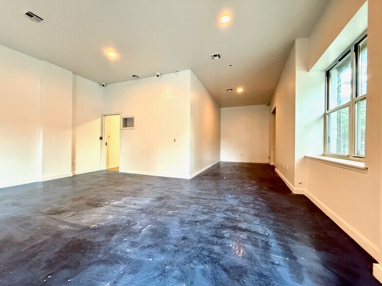 More Photos Of 210 Lewis Ave, Brooklyn Apartments For Lease