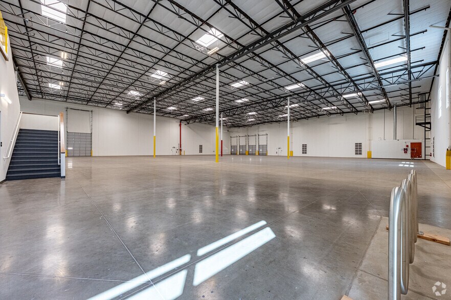 More Photos Of 9920 Pioneer Blvd, Santa Fe Springs Unknown For Lease