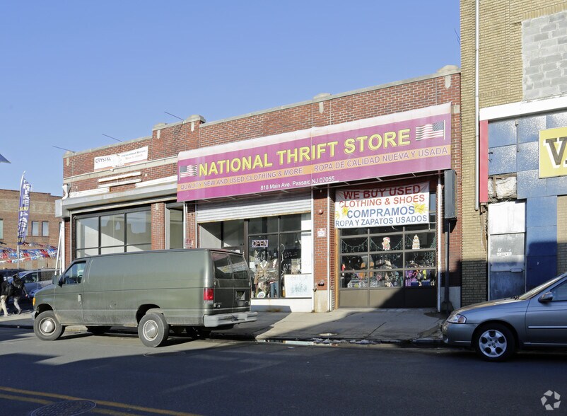 Primary Photo Of 818-820 Main Ave, Passaic Storefront For Lease