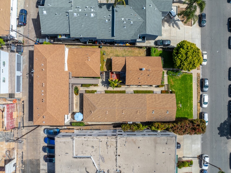 More Photos Of 4053-4055 Hamilton St, San Diego Apartments For Sale