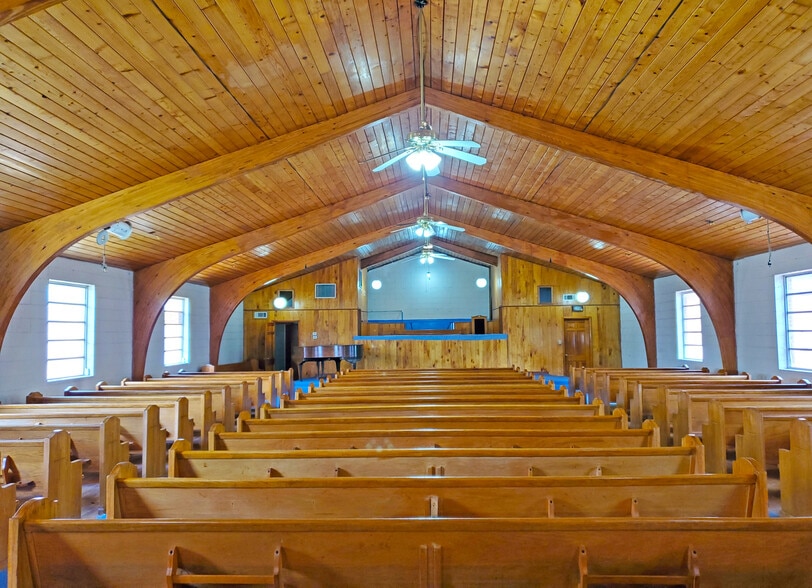 More Photos Of 1840 Thomasville Dr SE, Atlanta Religious Facility For Sale