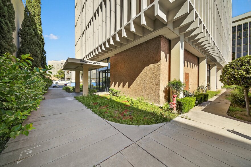 More Photos Of 1221 Van Ness Ave, Fresno Office For Sale