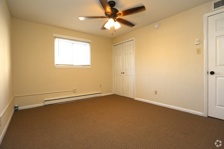 More Photos Of 1240 W Ocean View Ave, Norfolk Apartments For Sale