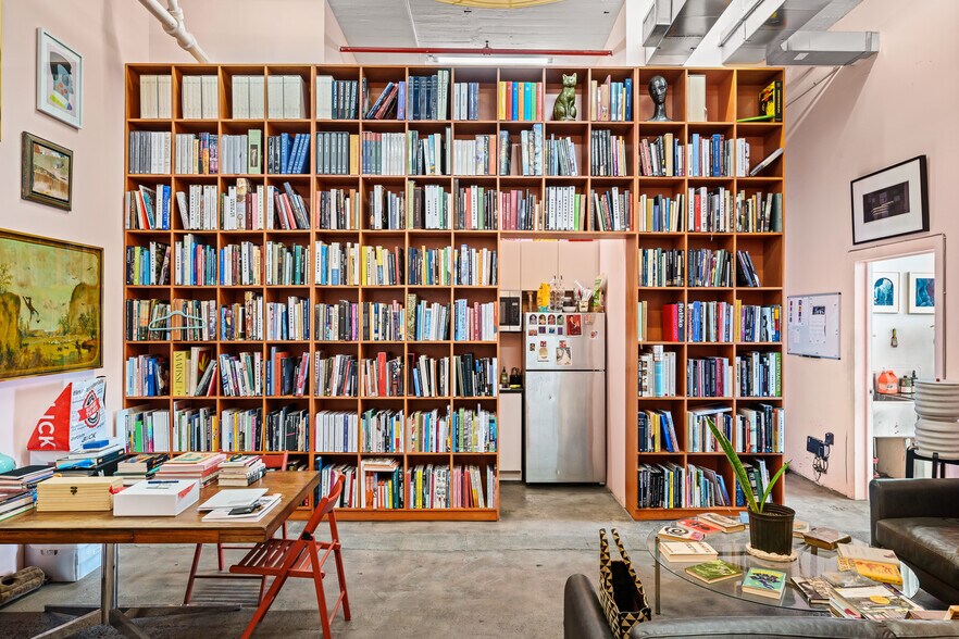 More Photos Of 80 Richards St, Brooklyn Light Manufacturing For Lease