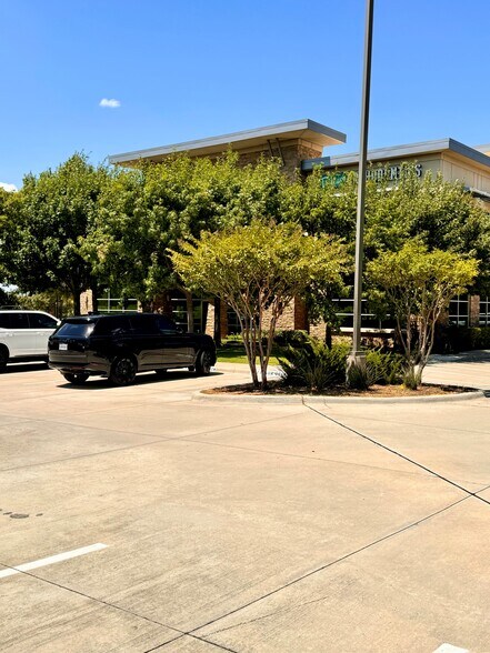 More Photos Of 1050 E State Highway 114, Southlake Office For Sale