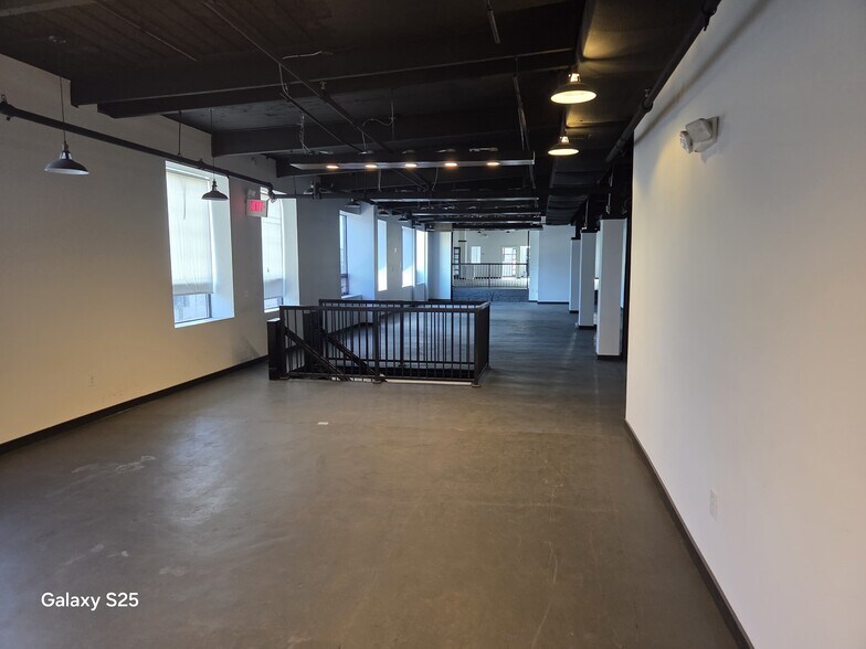 More Photos Of 99 Jersey Ave, New Brunswick Warehouse For Lease