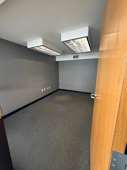 More Photos Of 157 W Central St, Natick Auto Dealership For Lease